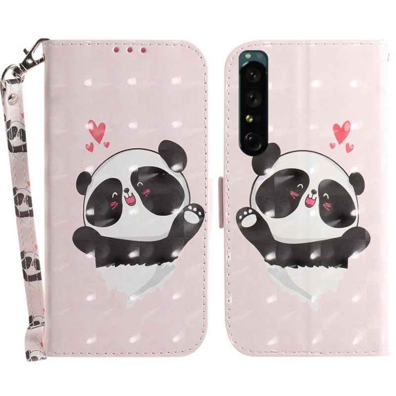 Flip Case Für Sony Xperia 1 IV Mit Kordel Kleiner Panda Mit Riemen